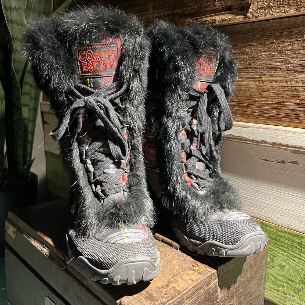 Coach winter boots